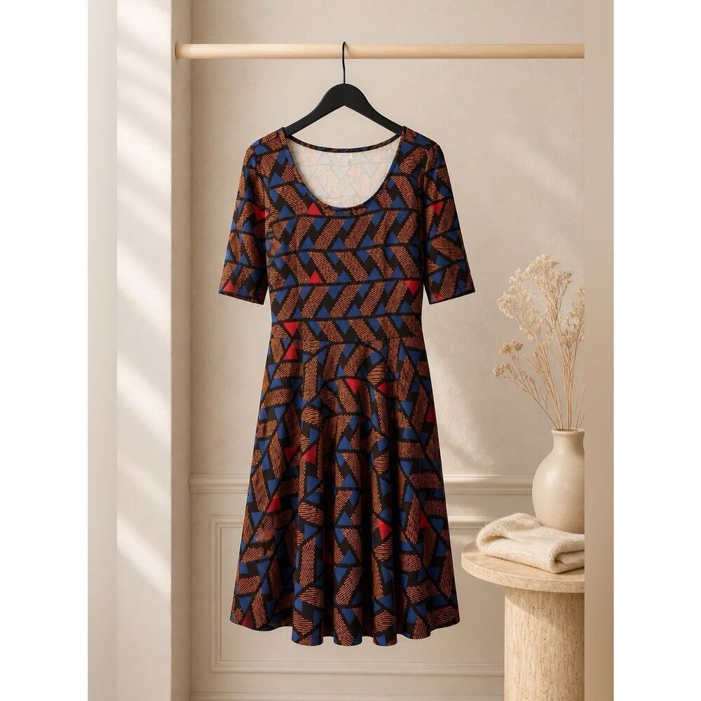 PRINT LULA ROE SHORT SLEEVE PULL OVER DRESS SIZE 3X